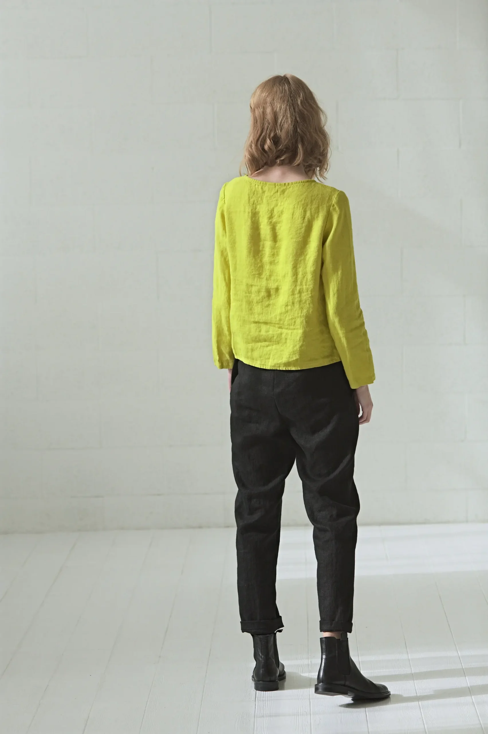 Casual Linen Blouse / Simple Round Neck Top / Long Sleeves Blouse
