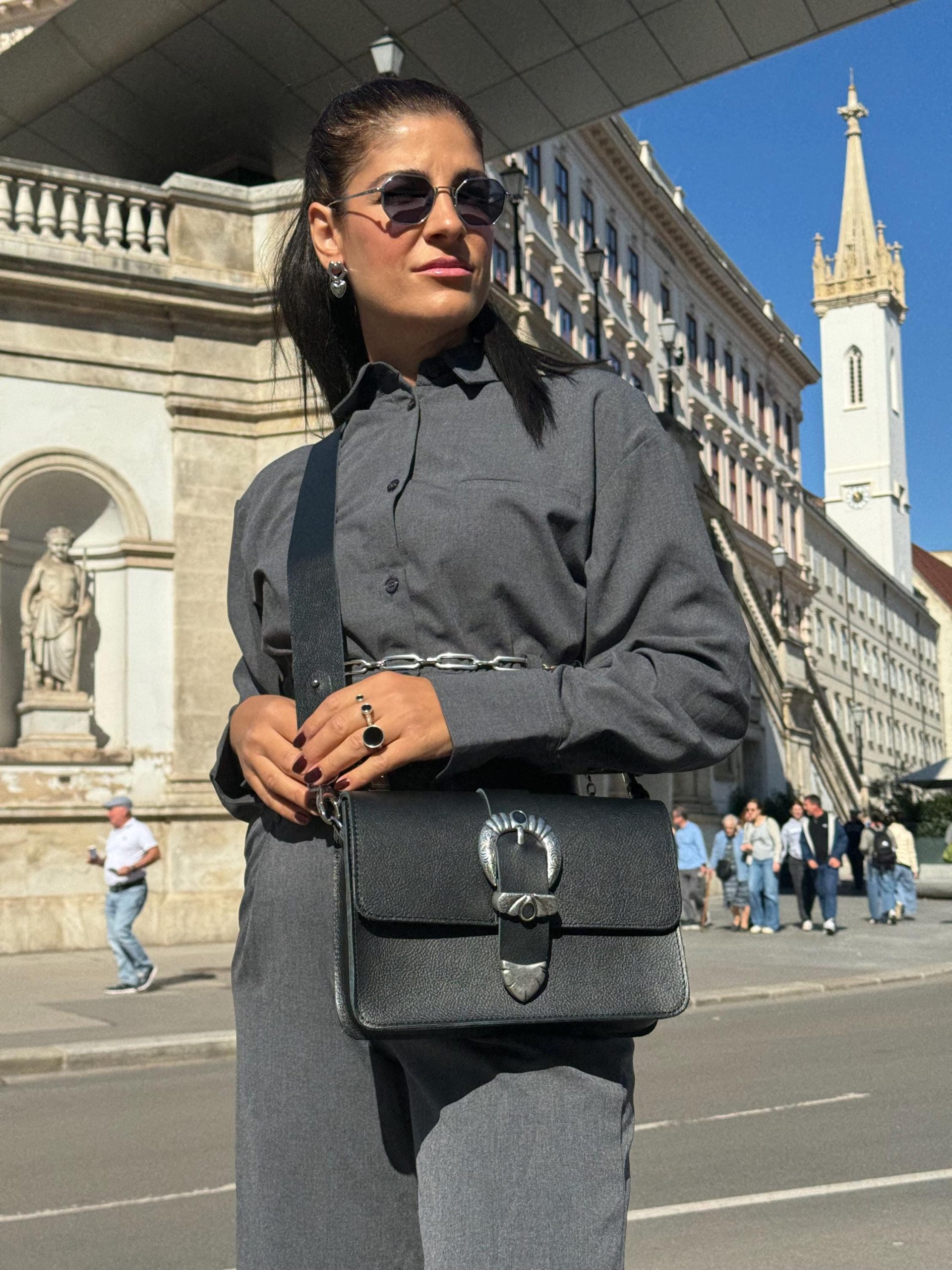 Women Handbag Black Leather Crossbody Bag Full Grain