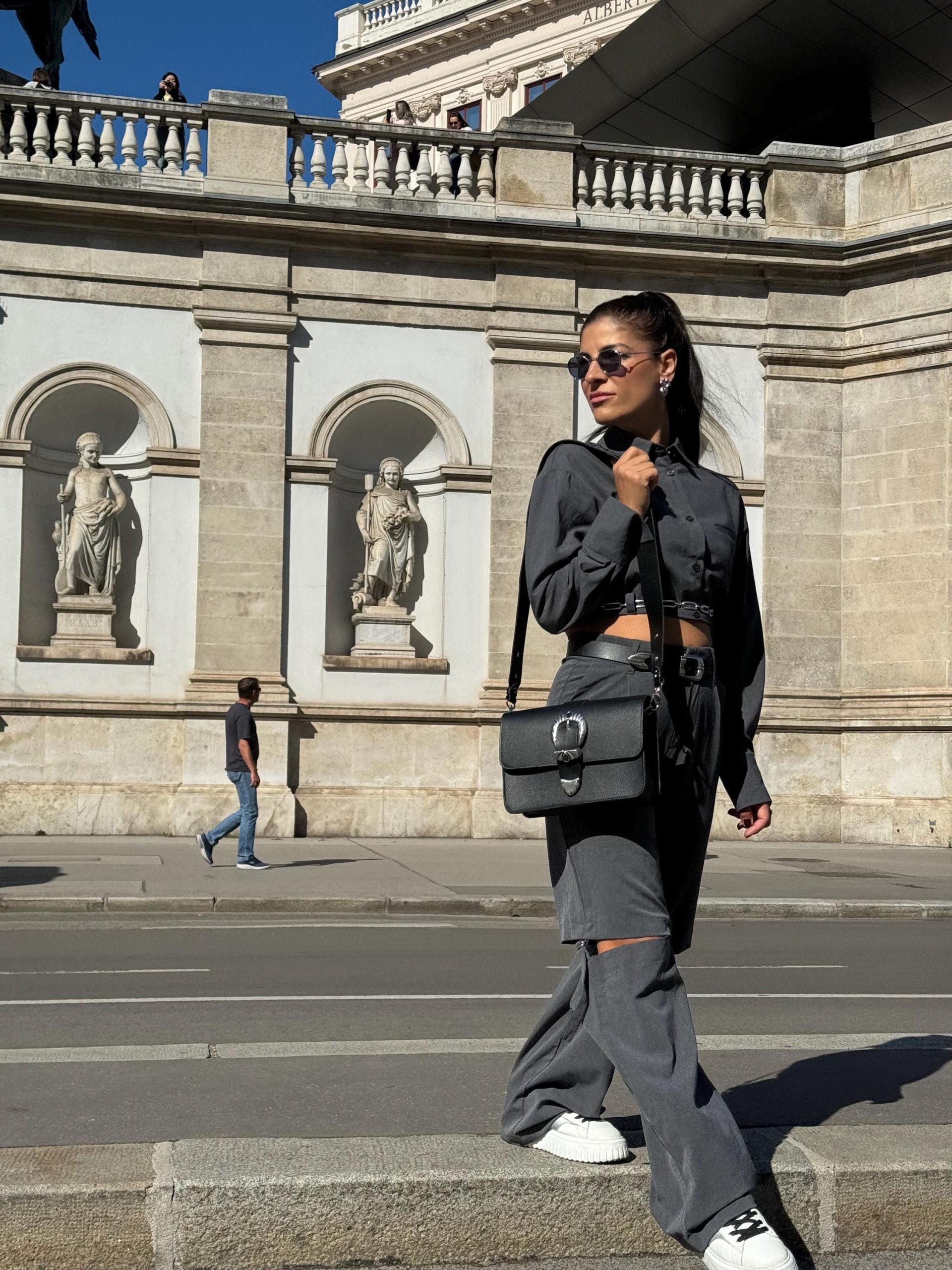Women Handbag Black Leather Crossbody Bag Full Grain